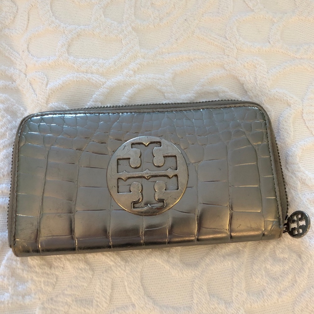 Tory Burch Reva Wallet Croco Leather Wallet